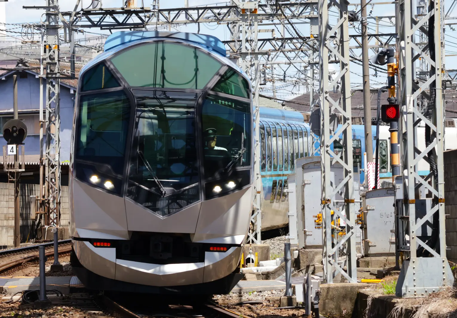 近鉄特急しまかぜ